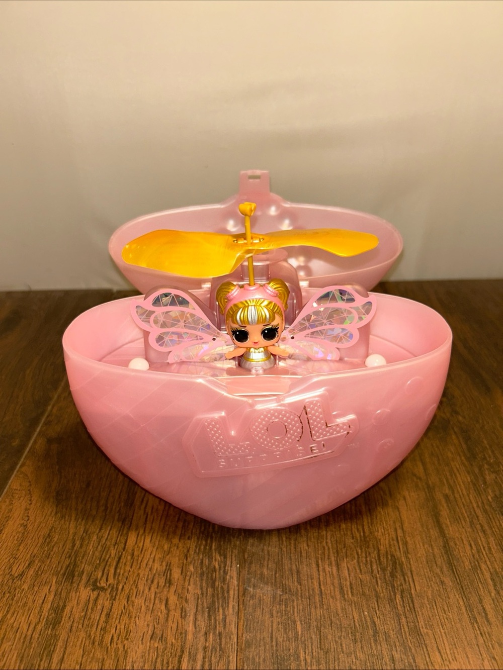 LOL Surprise Magic Flyers Sky Starling Hand Guided Flying Doll MGA 2023
